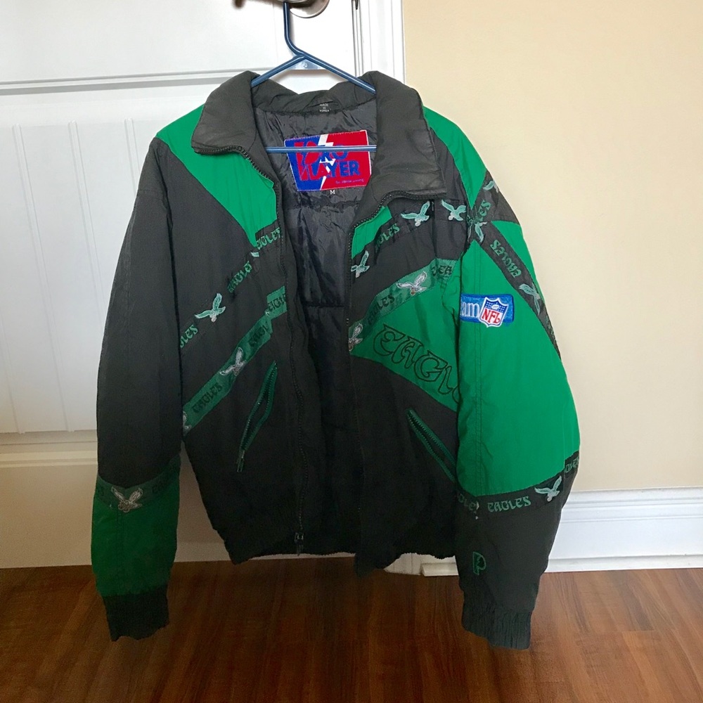 🦅Vintage NFL Eagles Puffer Jacket🏈